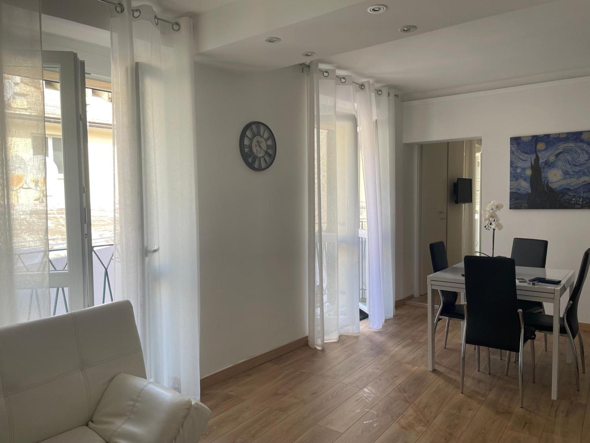 Il Girasole Apartment Genoa Ngoại thất bức ảnh